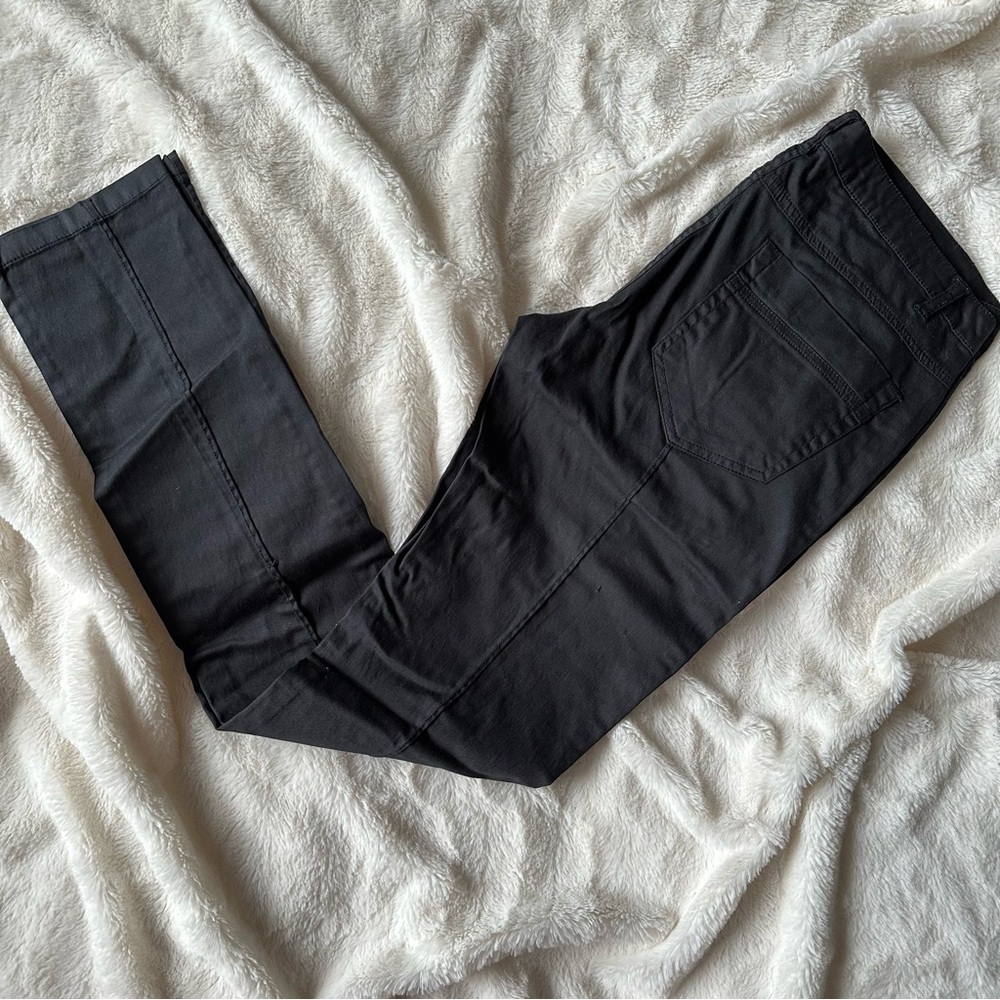 Straight black pants with pockets & zipper size 2